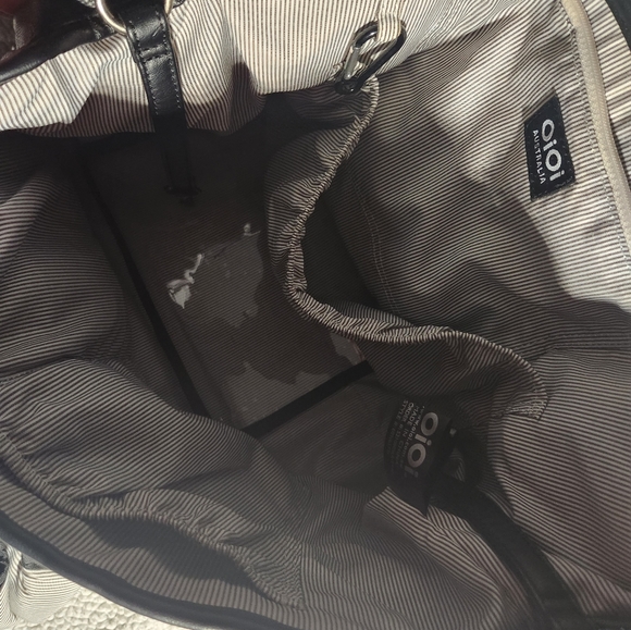 OIOI DIAPER BAG NEW - Picture 3 of 3